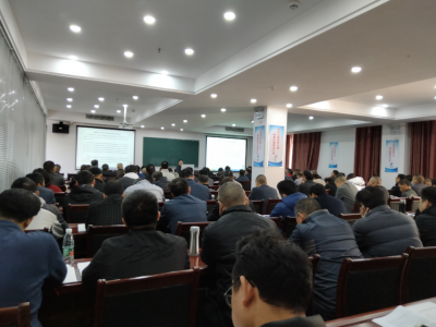 掇刀區(qū)應(yīng)急局組織召開全區(qū)危化品行業(yè)領(lǐng)域違規(guī)動火作業(yè)集中警示教育暨?；菲髽I(yè)安管人員冬季培訓班